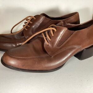Vintage 80’s/90’s high, chunky heel oxfords Chianti brown. 8